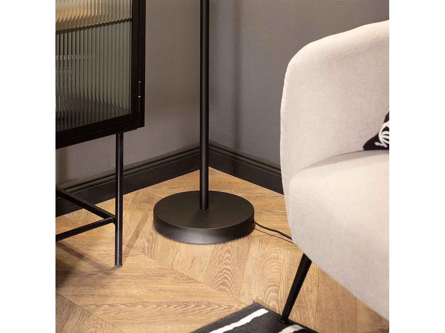 Lampadaire Bedourie Noir