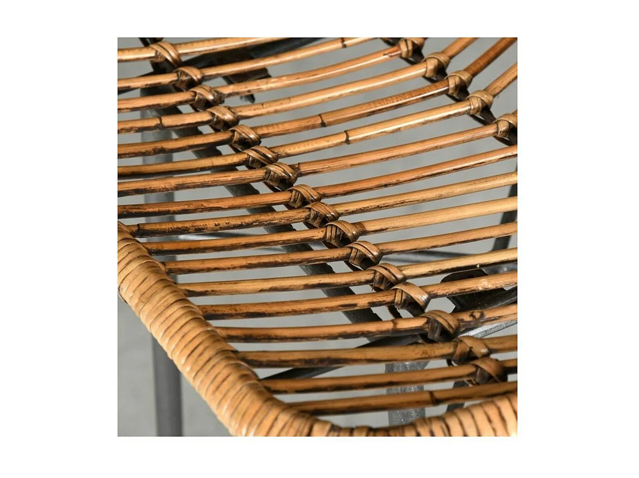 Tabouret de bar en métal et rotin