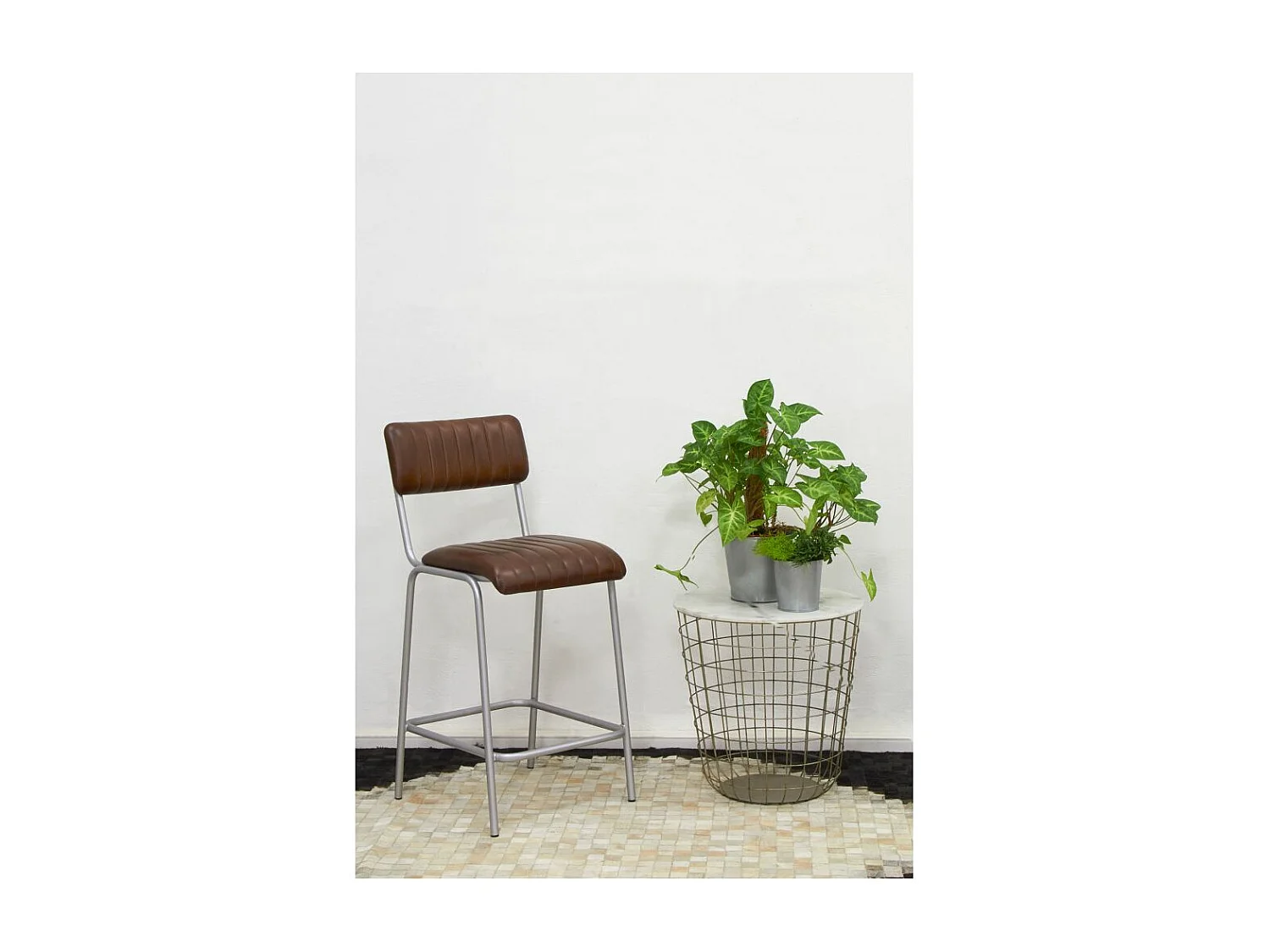 Tabouret de bar en cuir et métal Hauteur Siège 65 cm