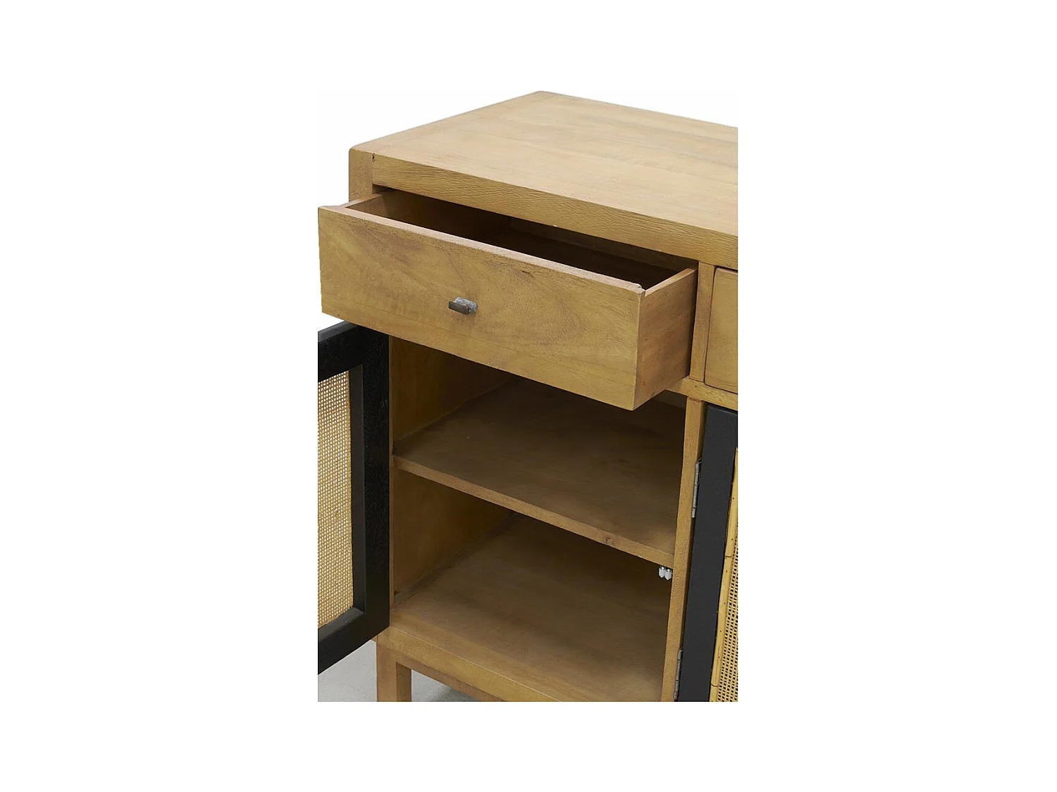 Commode en manguier et cannage