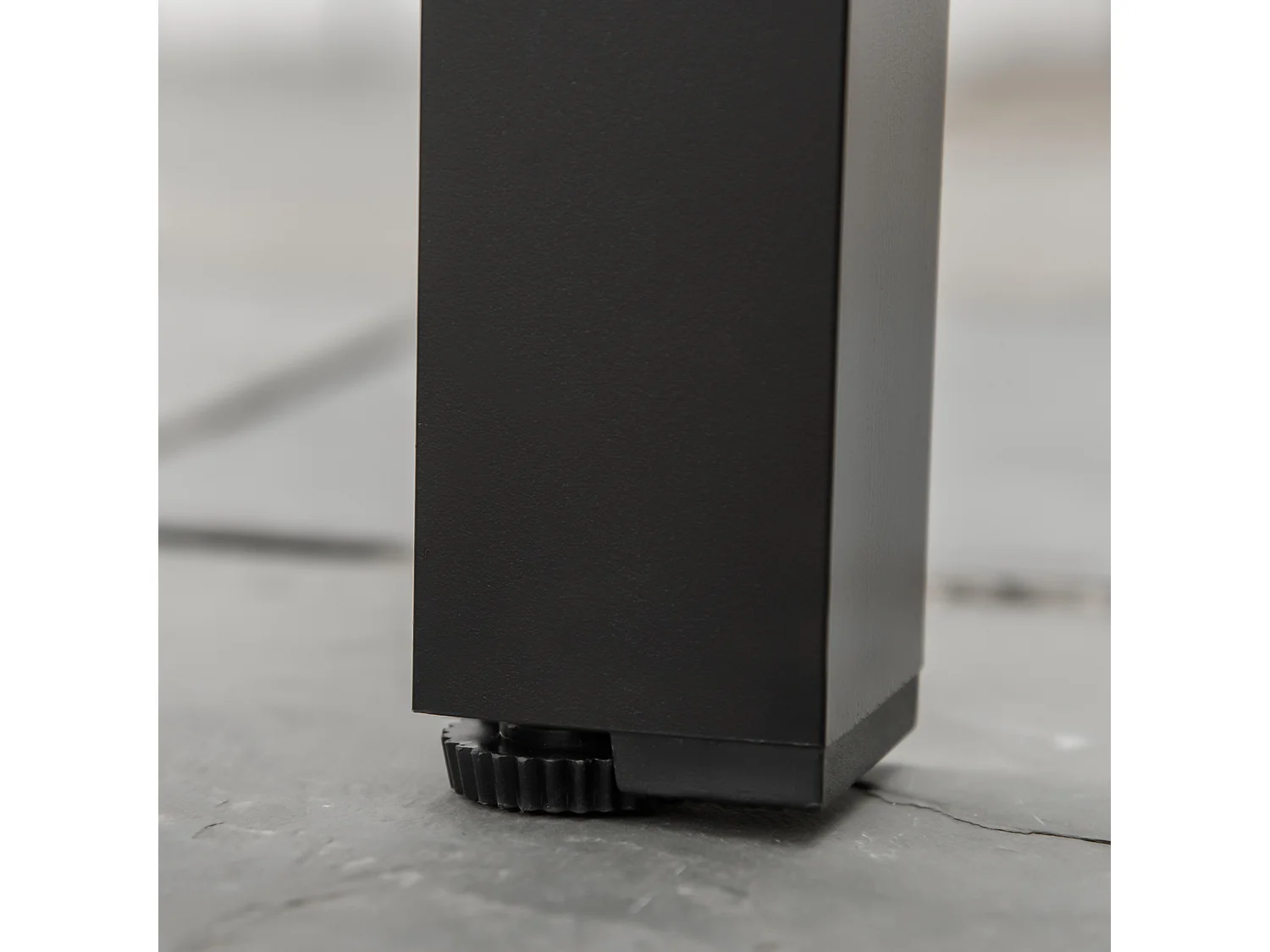 Mesa de jardín negro 140x90x74 cm Outsunny