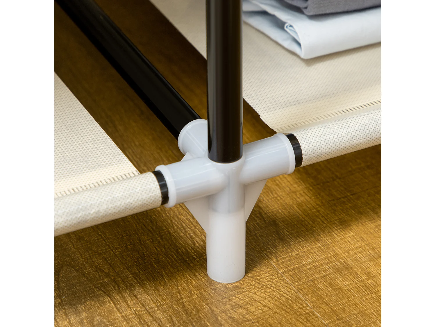 Armario de tela crema 103x43x162.5 cm HOMCOM