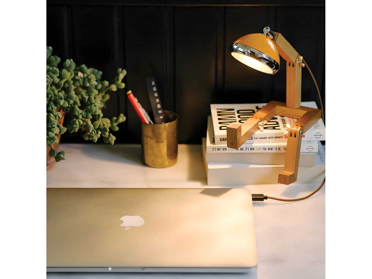 Lampe de table Mini Mr. Wattson Orange Mc Laren  Piffany Copenhagen - Mr. Wattson