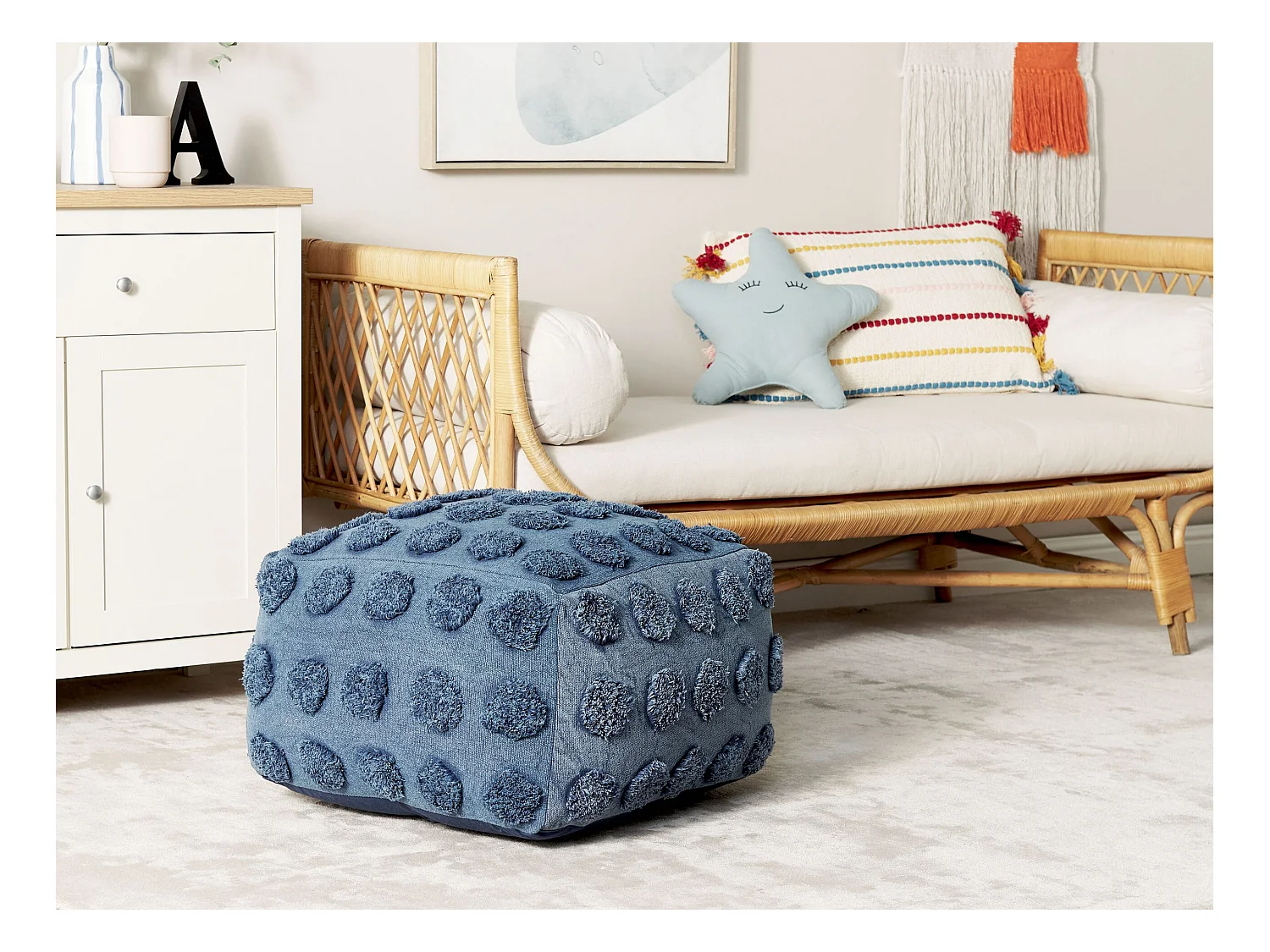 Moderner Pouf in Blau aus Baumwolle quadratisch 50 x 50 cm Punktmuster Vishvi