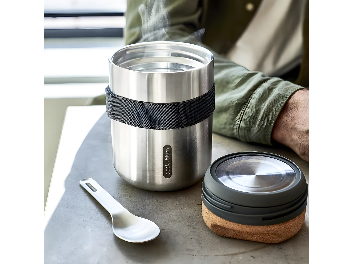 Pot isotherme Thermo Pot Gris  Black and Blum