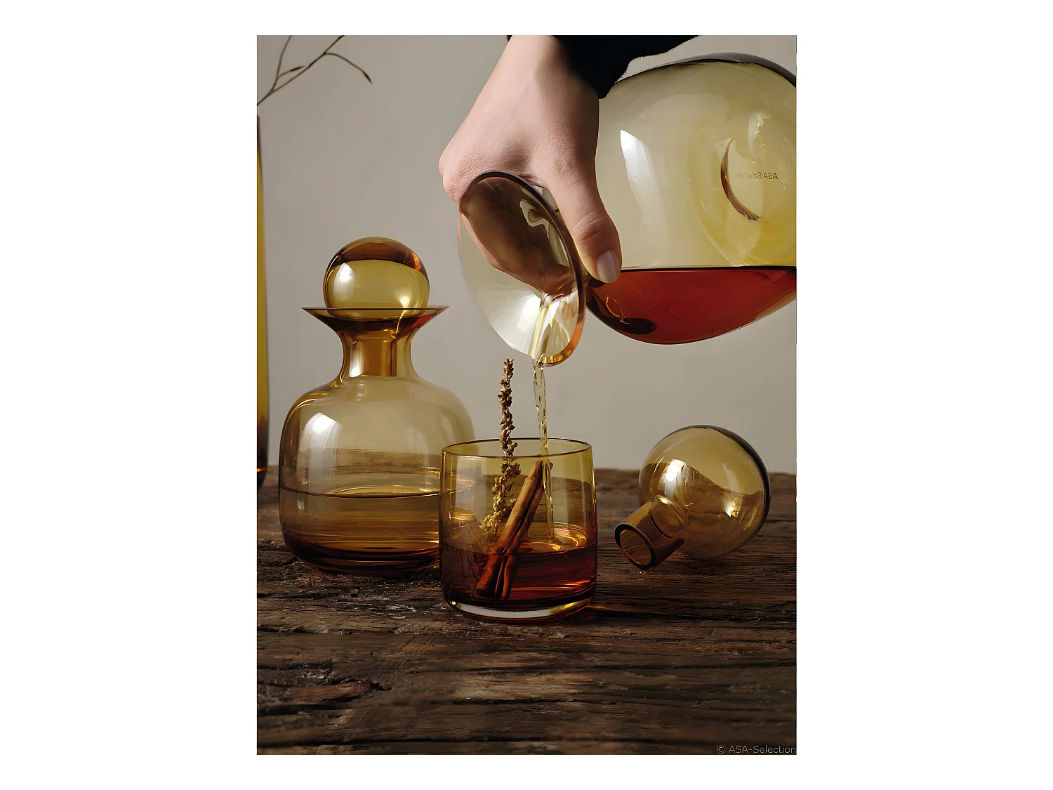 Brocca in vetro da 0,75 litri in vetro giallo