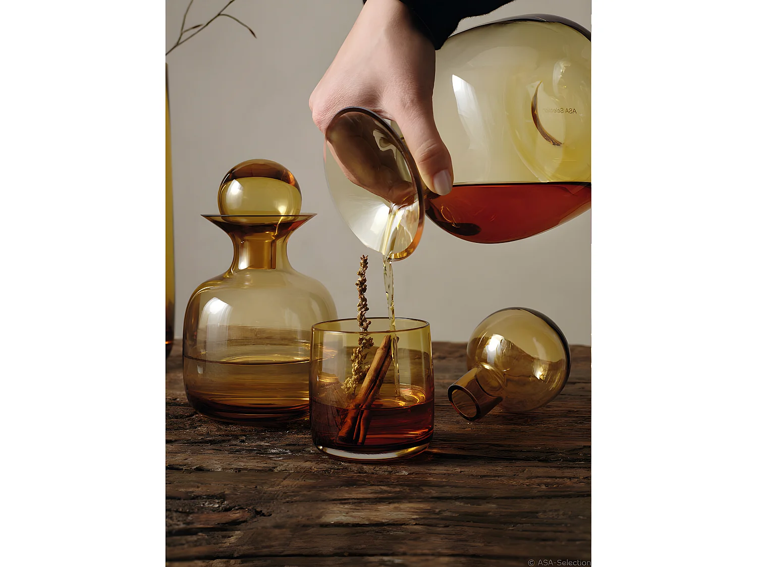 Brocca in vetro da 0,75 litri in vetro giallo