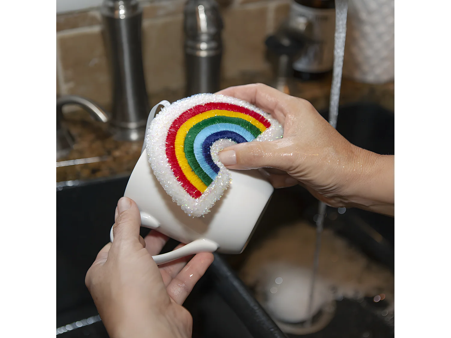 Lot de 2 éponges à vaisselle Arc-en-Ciel Multicolore  Kikkerland