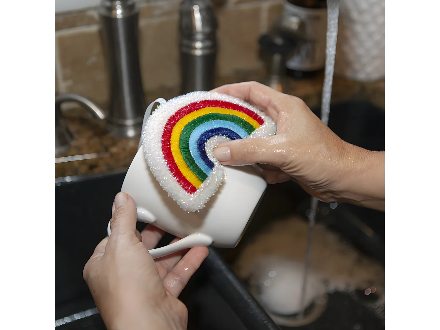 Lot de 2 éponges à vaisselle Arc-en-Ciel Multicolore  Kikkerland