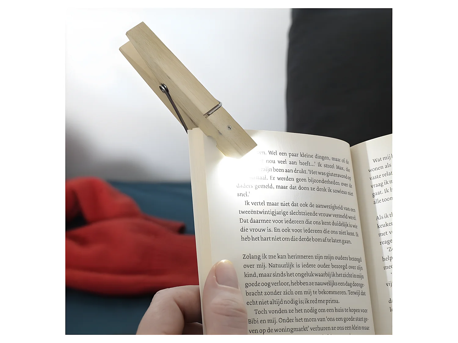 Lampe de lecture Pince à linge Naturel  Kikkerland