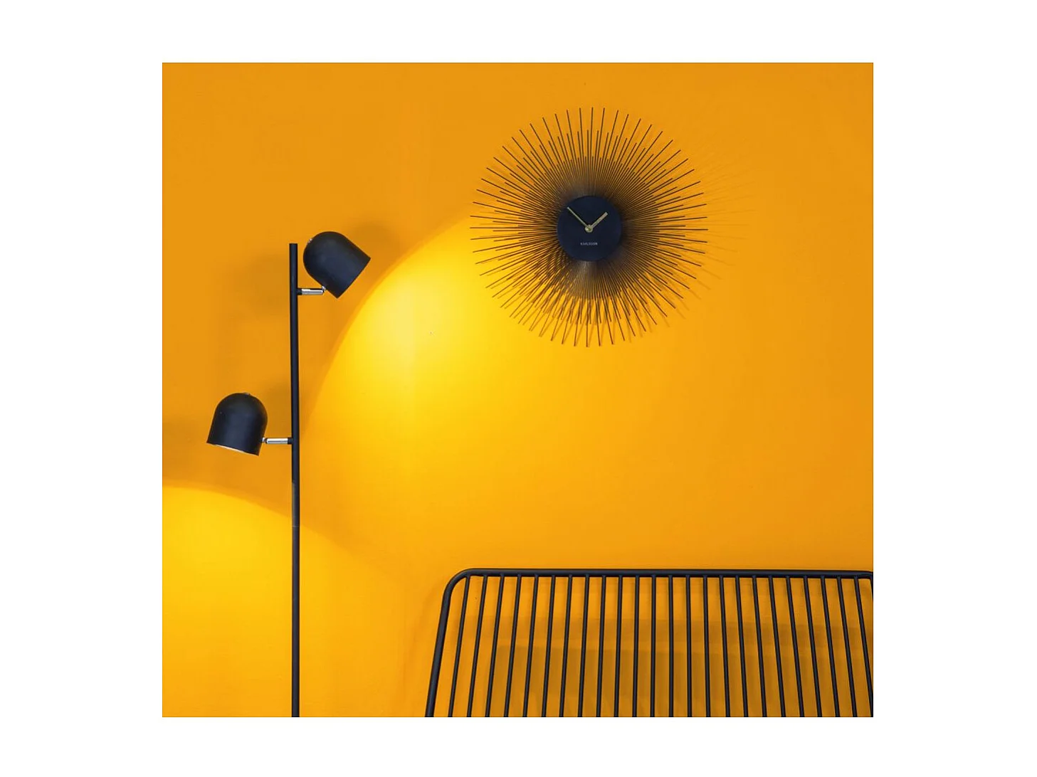 Horloge Peony en métal - Karlsson