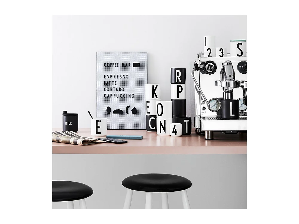 Tasse blanche Design Letters Blanc A Design Letters