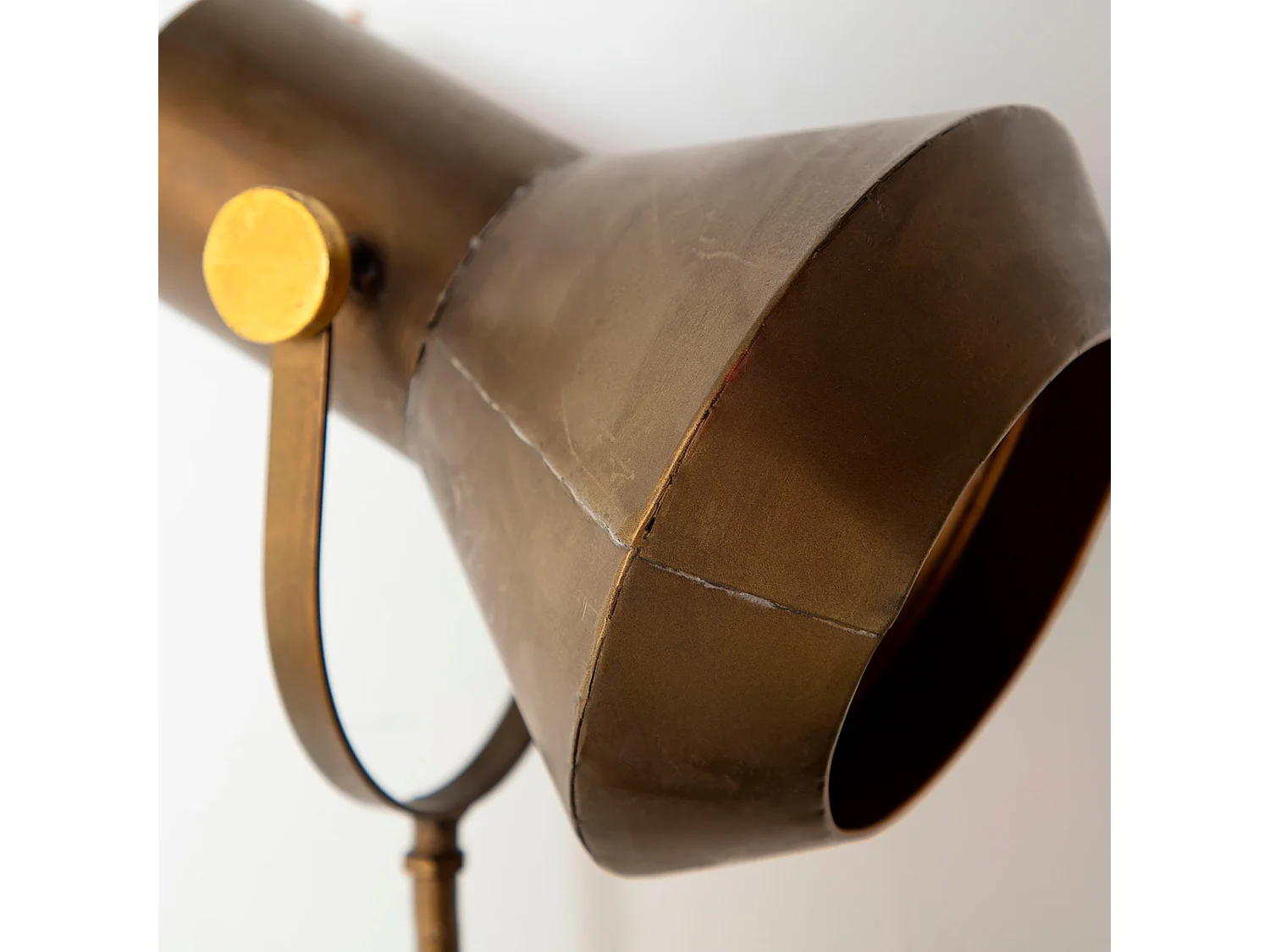 Lampe de salon en fer doré 20x28x89 cm