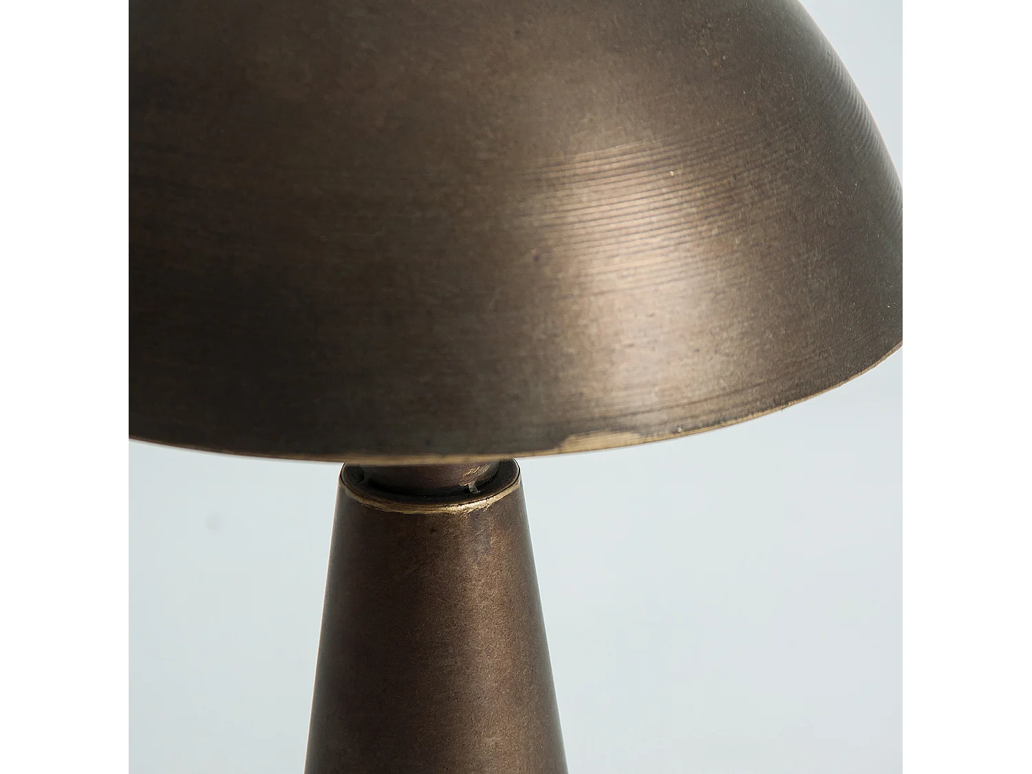 Lampe de salon en fer doré 30x30x62 cm