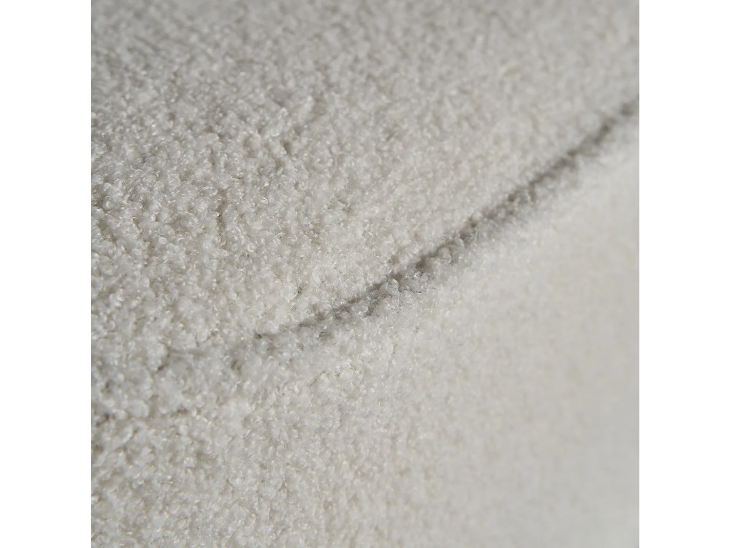 Pied de lit en coton bouclé blanc 121x41x44 cm