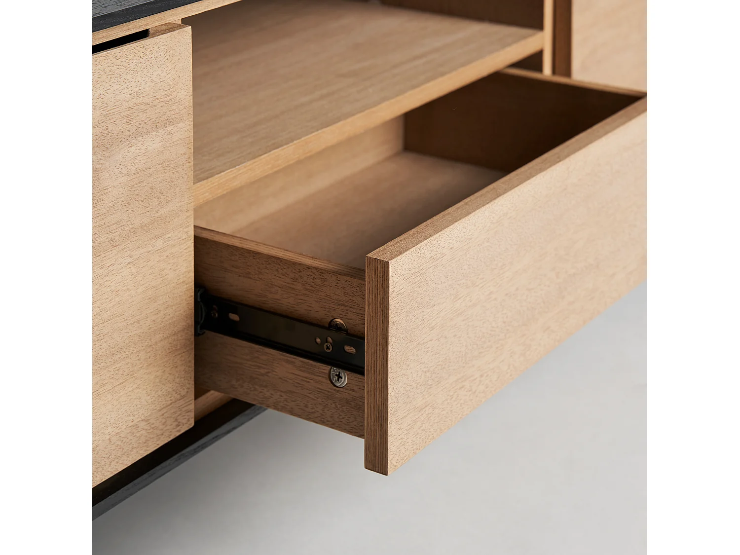 Meuble tv en bois mdf  146x40x44 cm