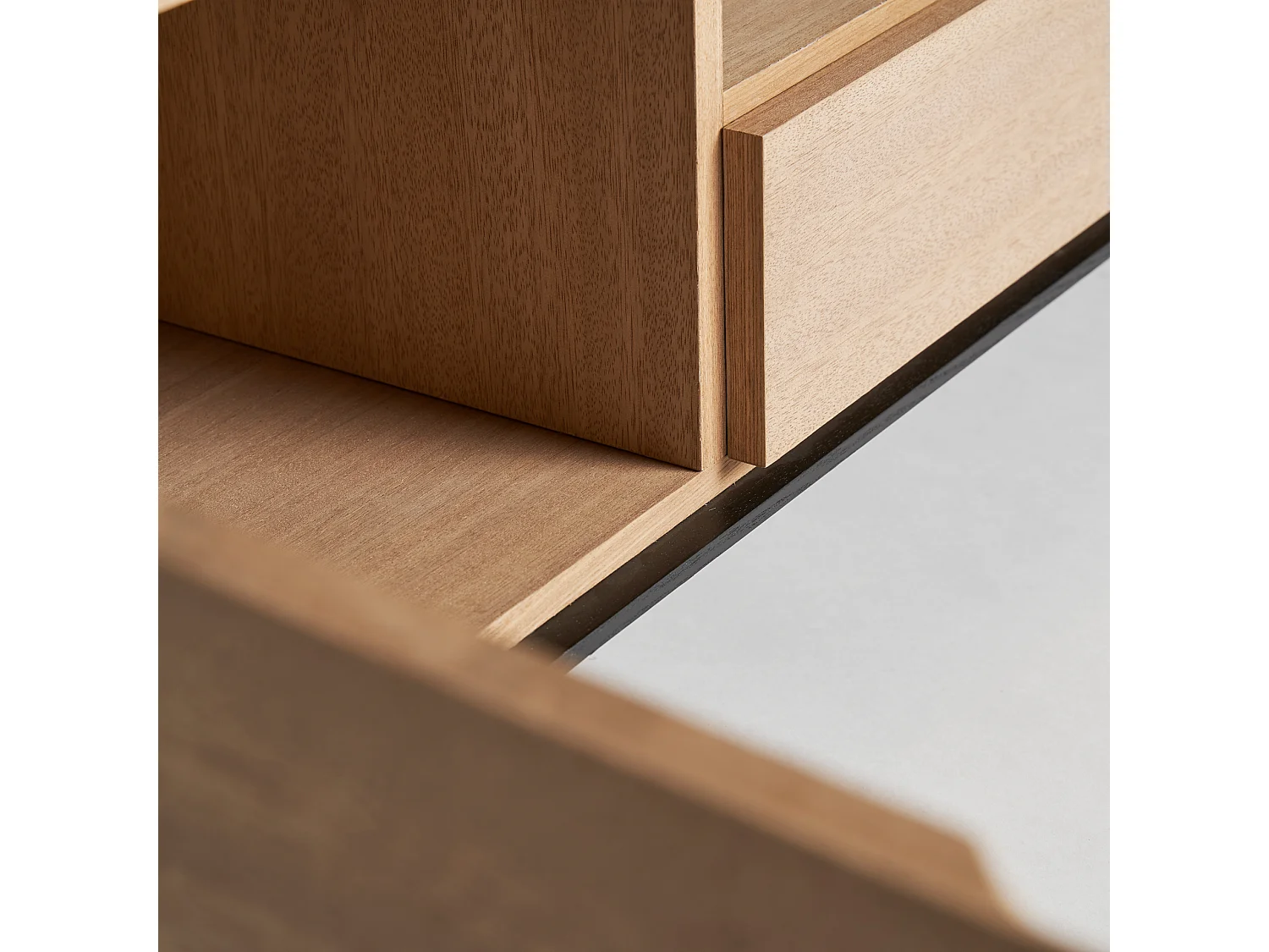 Meuble tv en bois mdf  146x40x44 cm