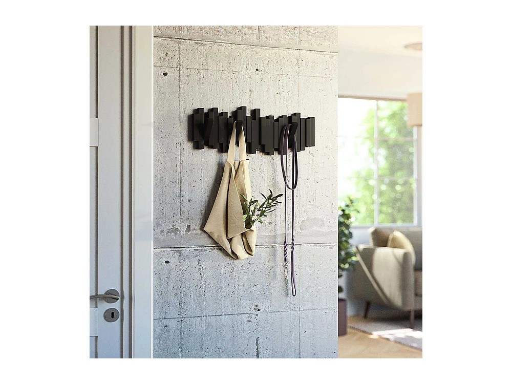 Perchero de diseño Sticks, montado en la pared