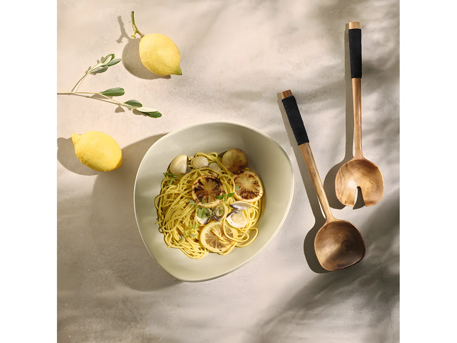 Servidores de ensalada de madera