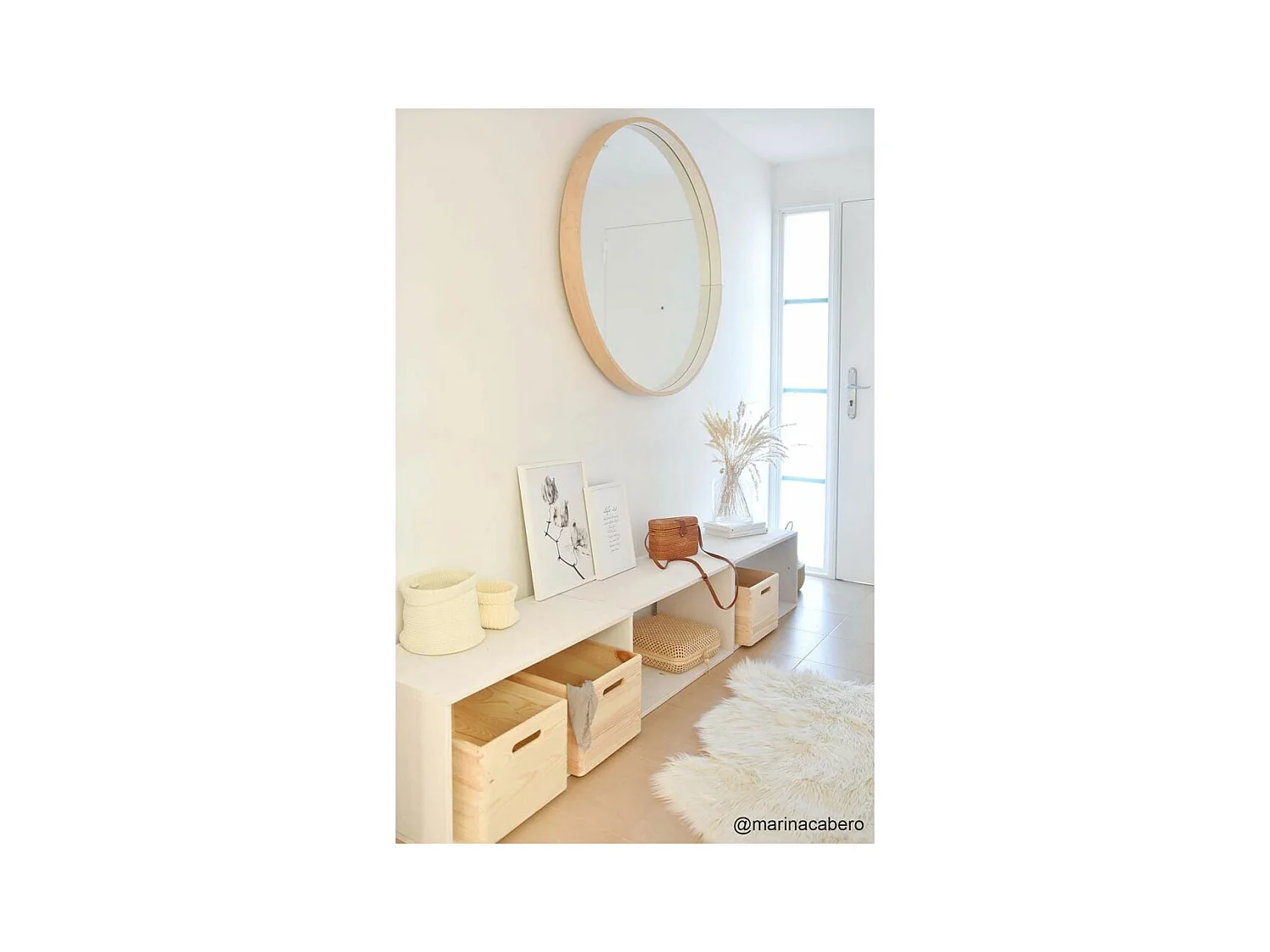 Mueble de almacenamiento de pino macizo Dinamic con estante