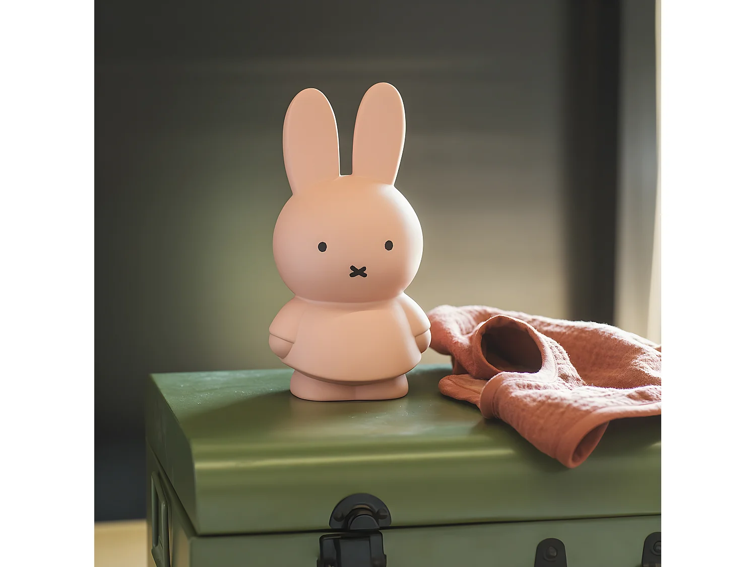 Tirelire Miffy uni Rose  Atelier Pierre