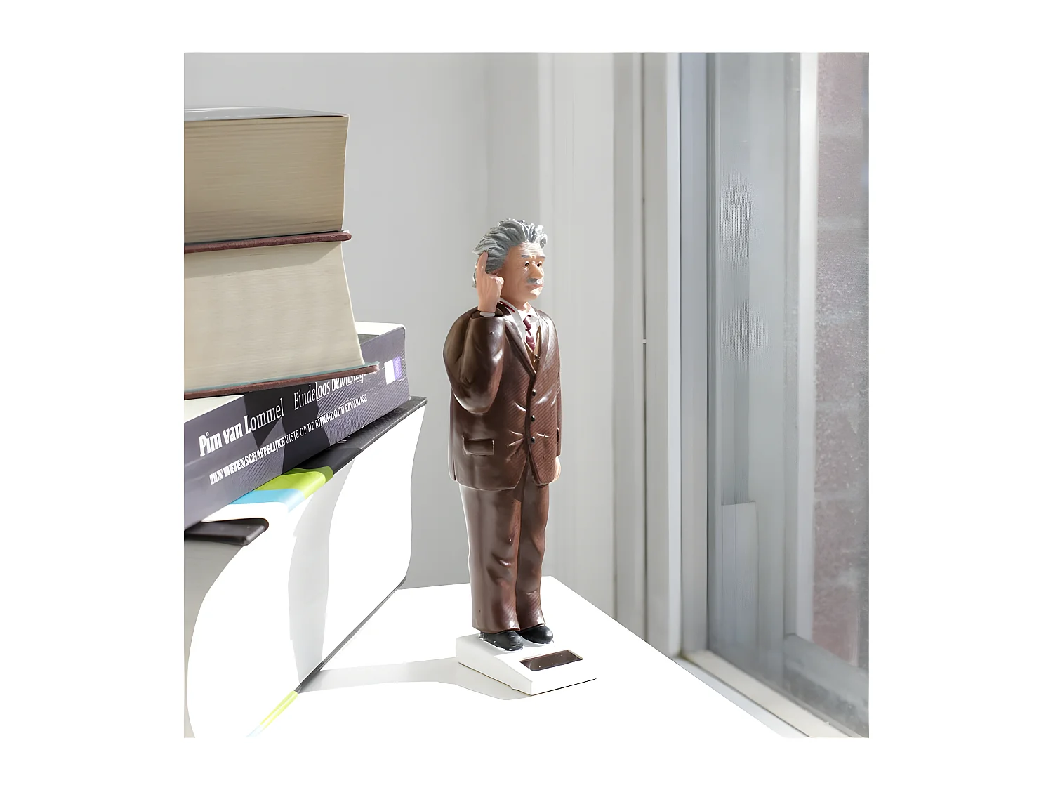 Figurine solaire Einstein Multicolore  Kikkerland