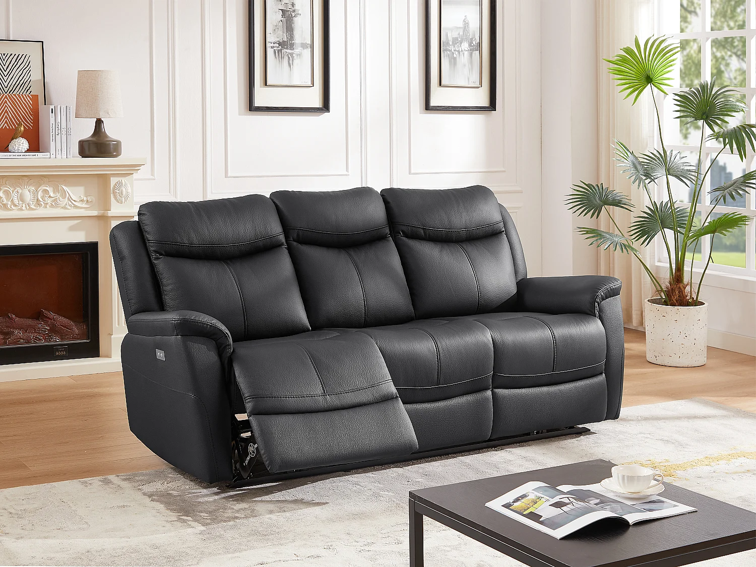 Elektrische relax-driezitsbank van zwart vaarsleer NOMAJO