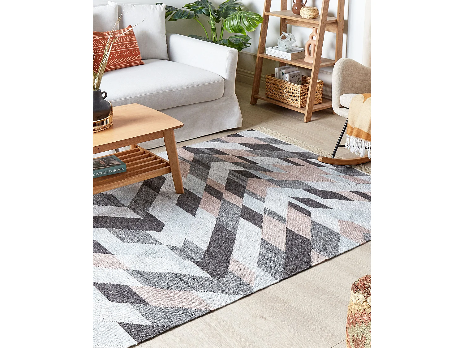 Dywan z juty 140 x 200 cm wielokolorowy NAKKAS