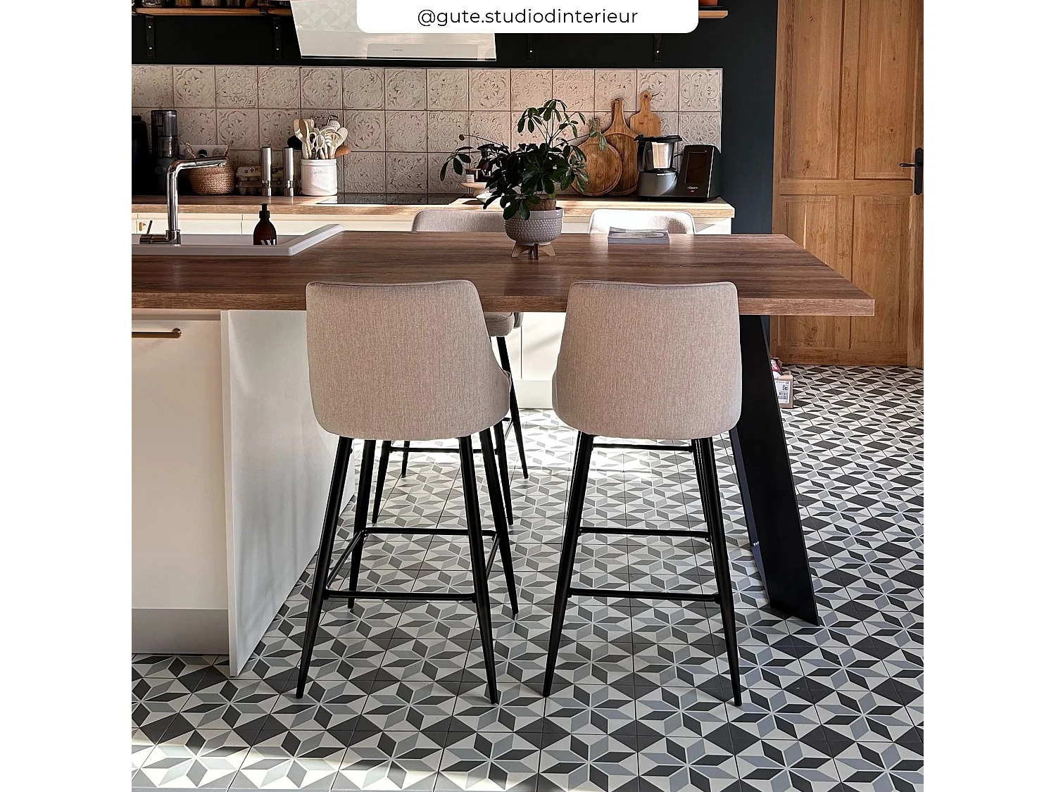 Lot de 2 chaises pour îlot central 66,5 cm en tissu beige - Pipo