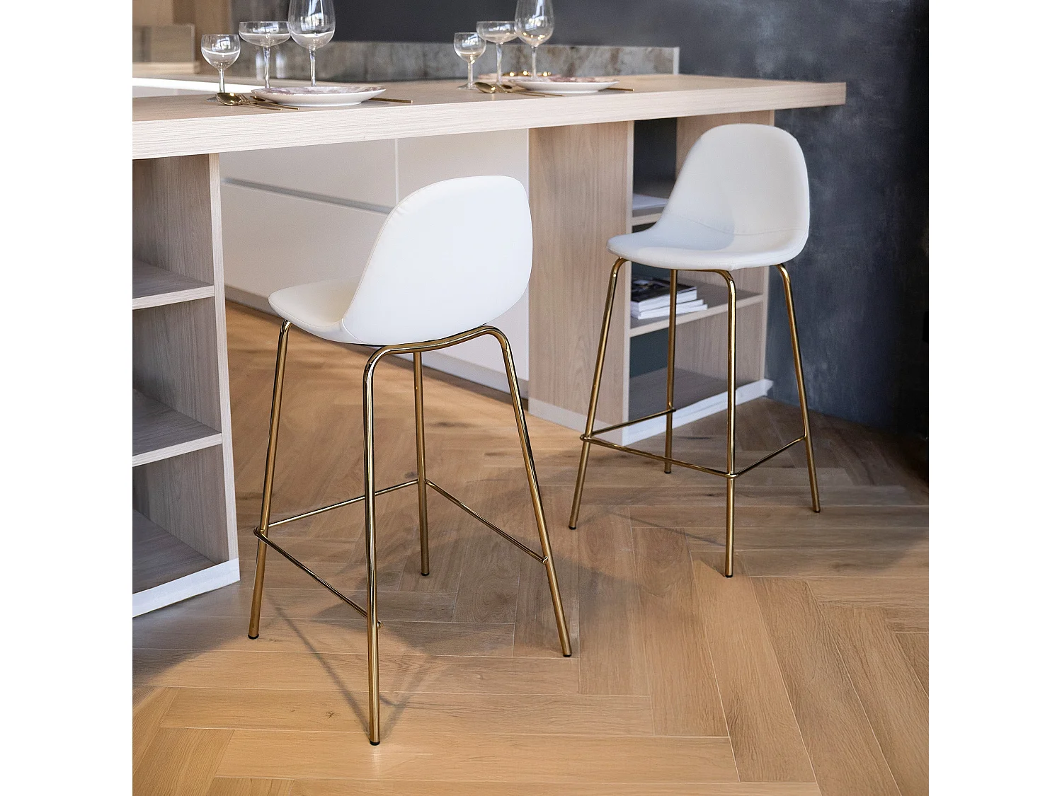 Set de 2 taburetes para isla de cocina en cuero sintético blanco 65 cm - Henrik