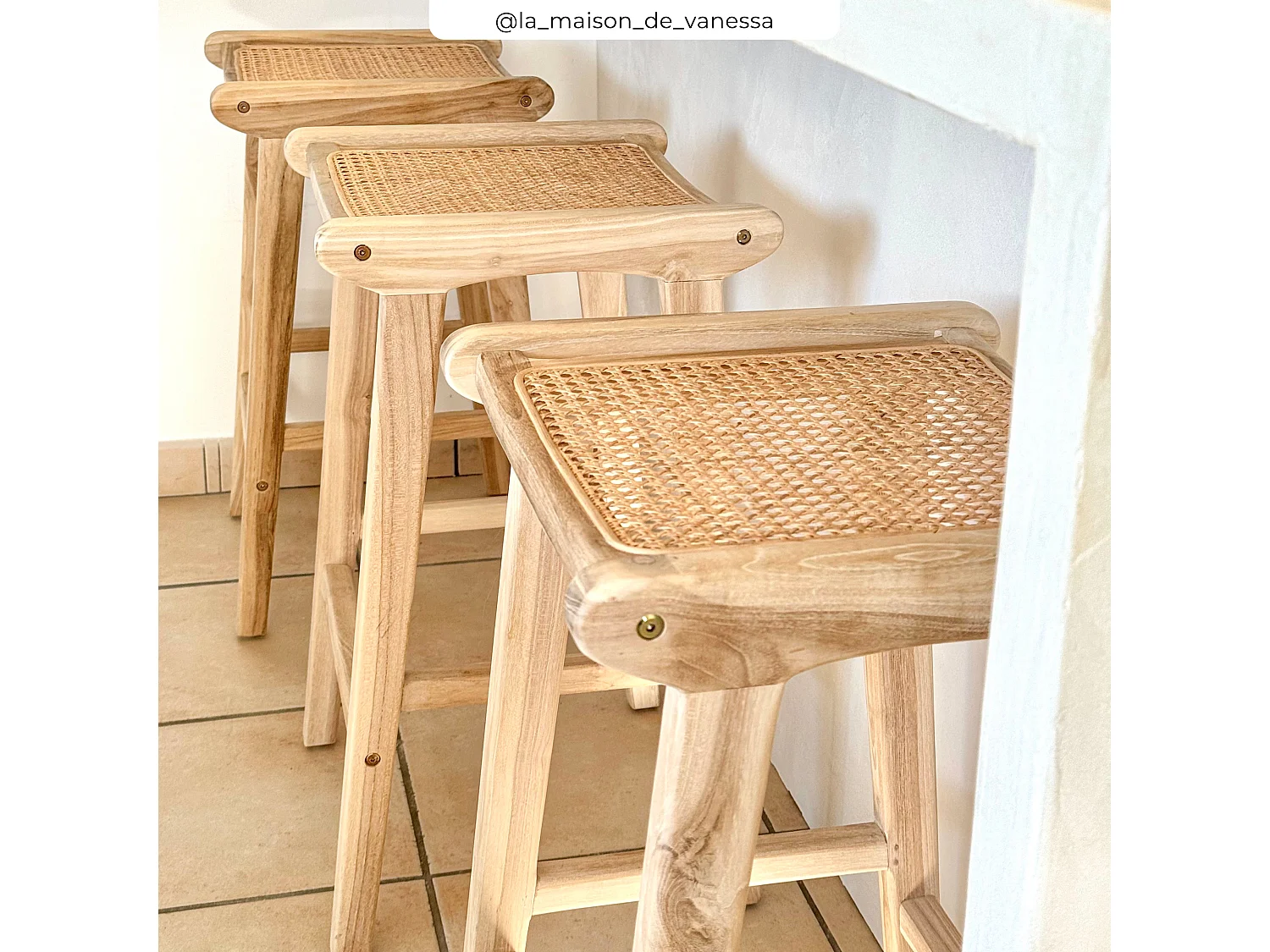 Taburetes para isla de cocina de teca y ratán natural 65 cm - Omaha