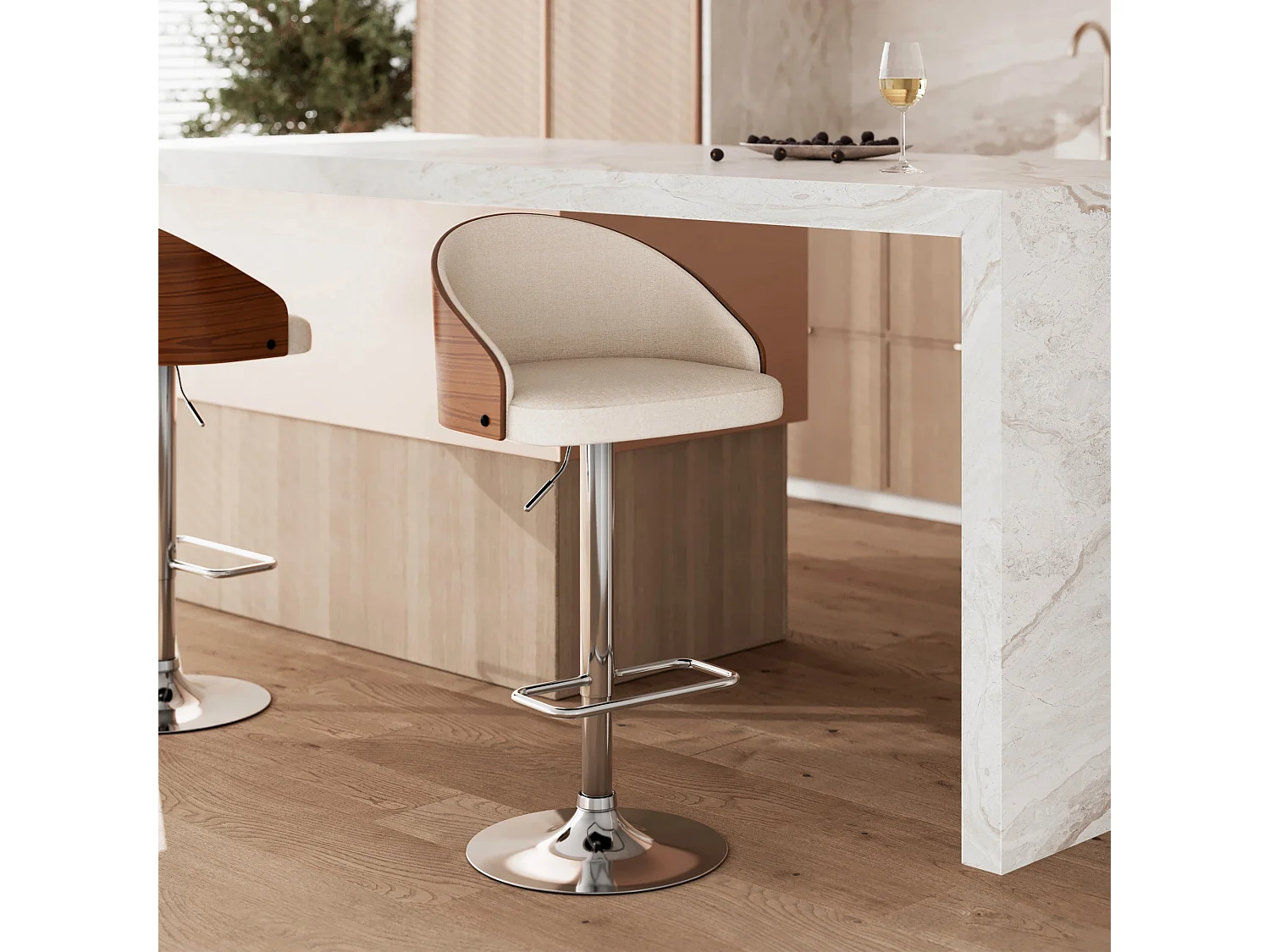 Sgabello regolabile 63/84 cm in tessuto beige - Carmelo