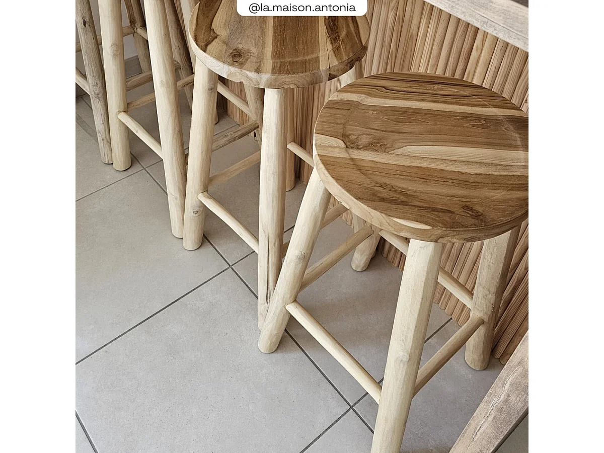 Tabouret pour îlot central 67 cm en teck - Ika