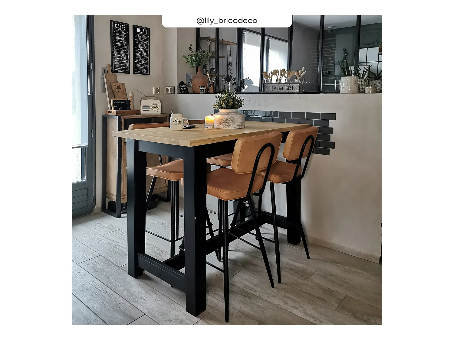 Set di 2 sedie per isola centrale in pelle sintetica cammello 66 cm - Texas