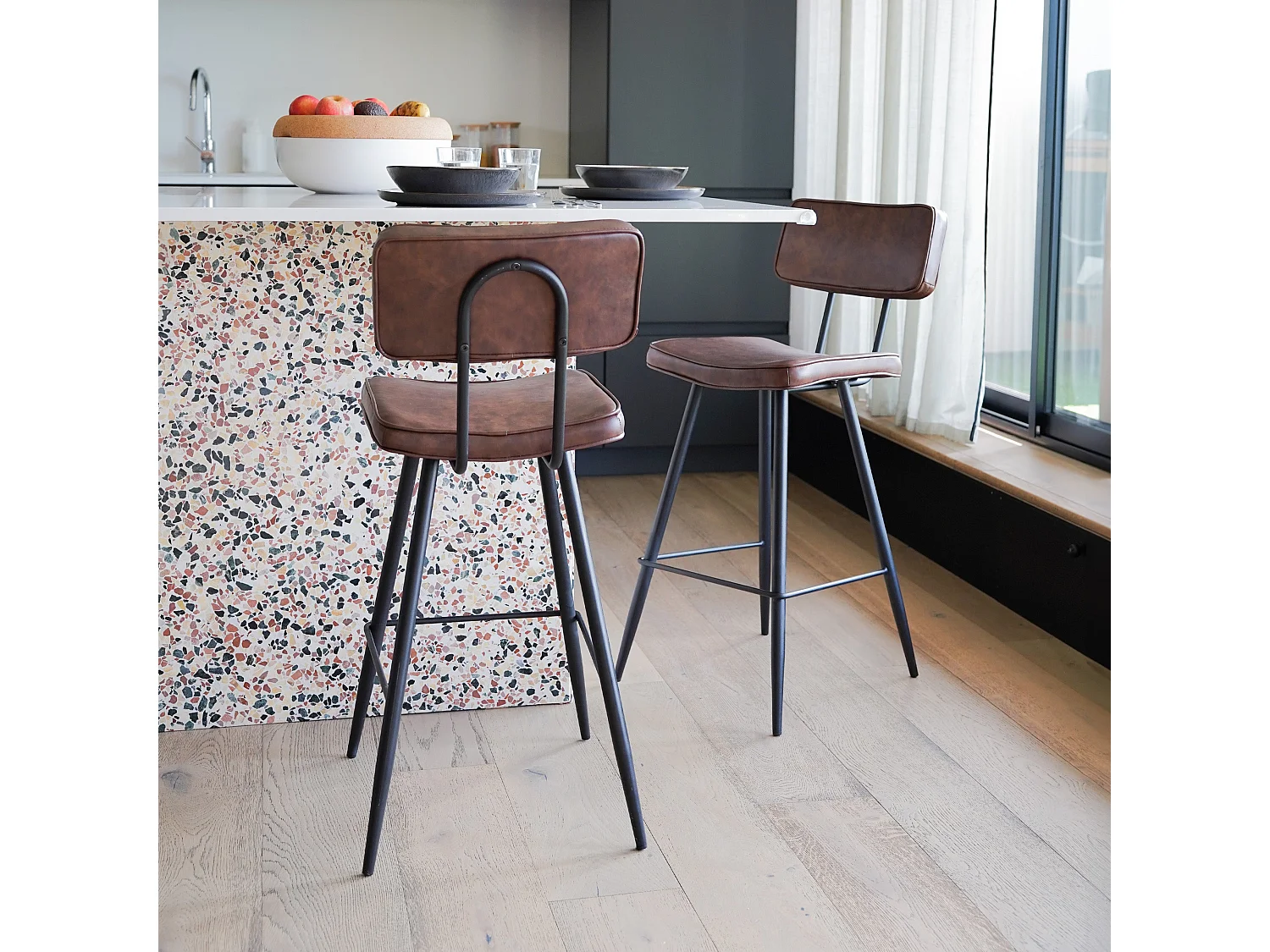 Lot de 2 chaises de bar mi-hauteur 66 cm en cuir synthétique marron - Texas