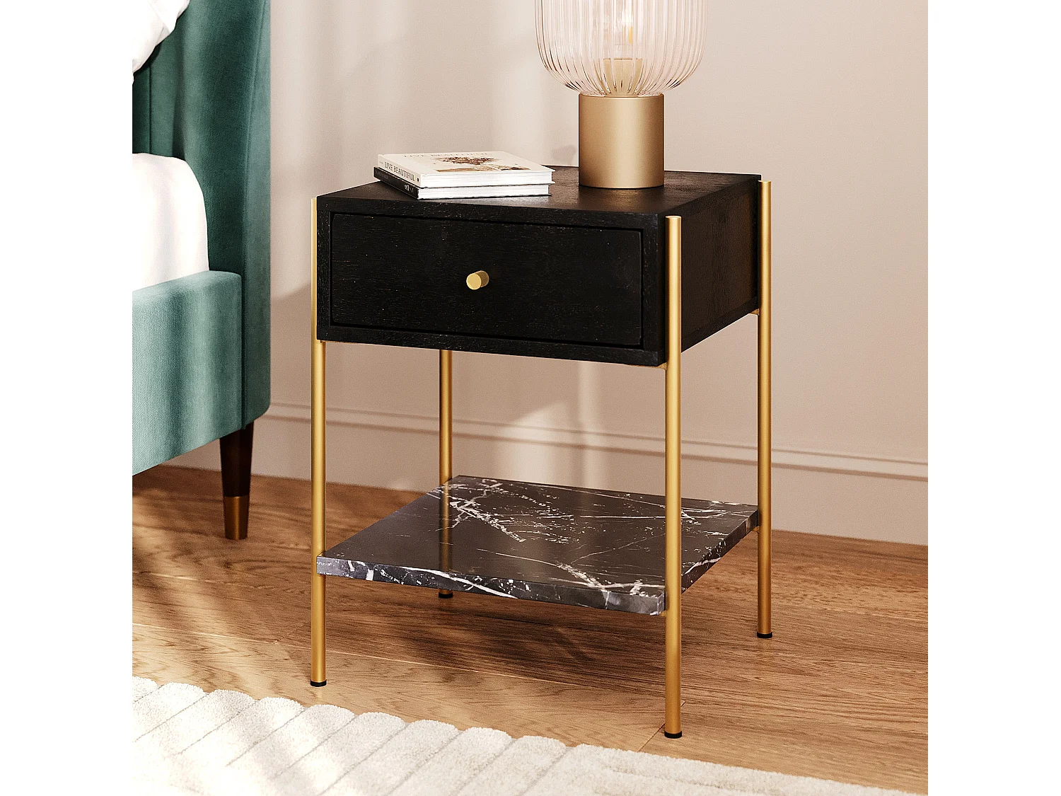 Comodino a 1 cassetto in legno nero e metallo dorato - Doori