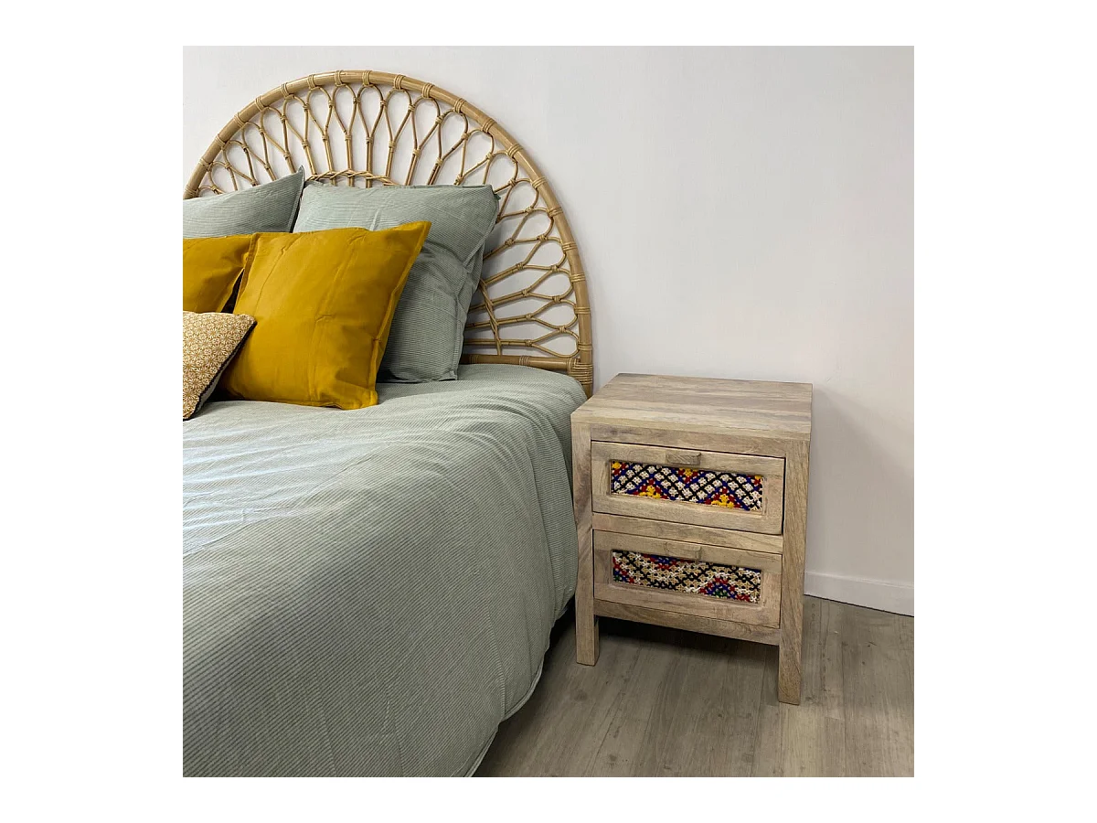 Table de chevet 2 tiroirs en manguier et cannage coloré - Massaï