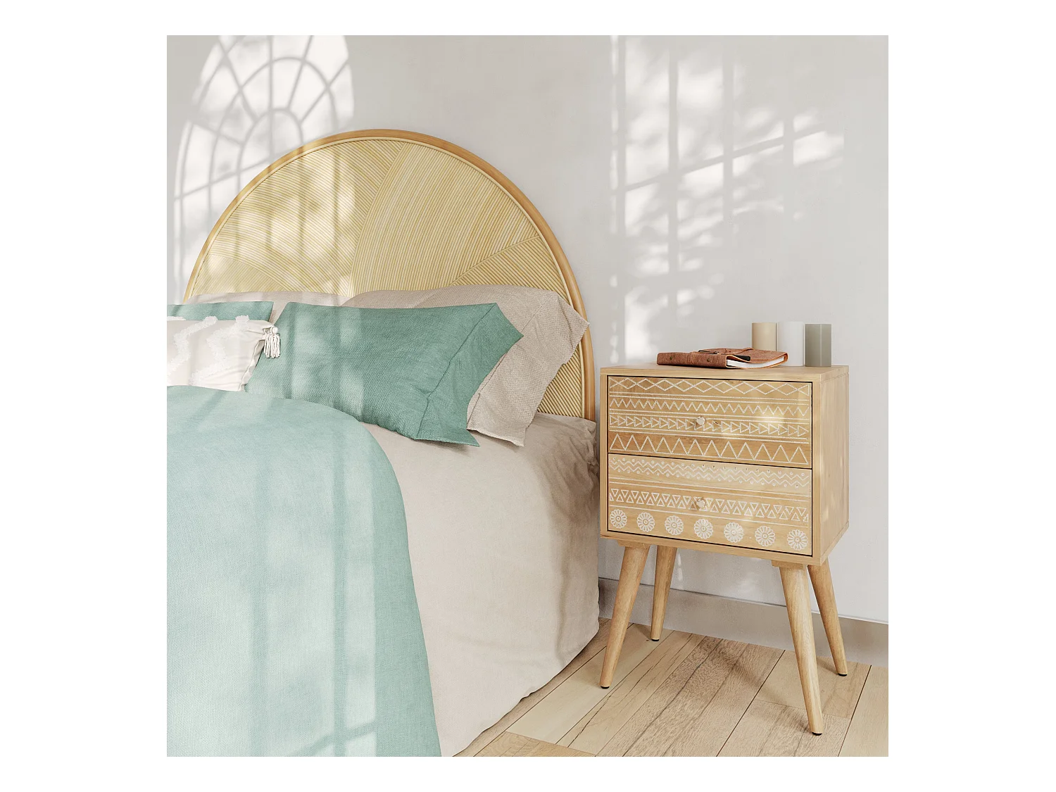 Table de chevet en bois de manguier gravé 2 tiroirs - Tiny