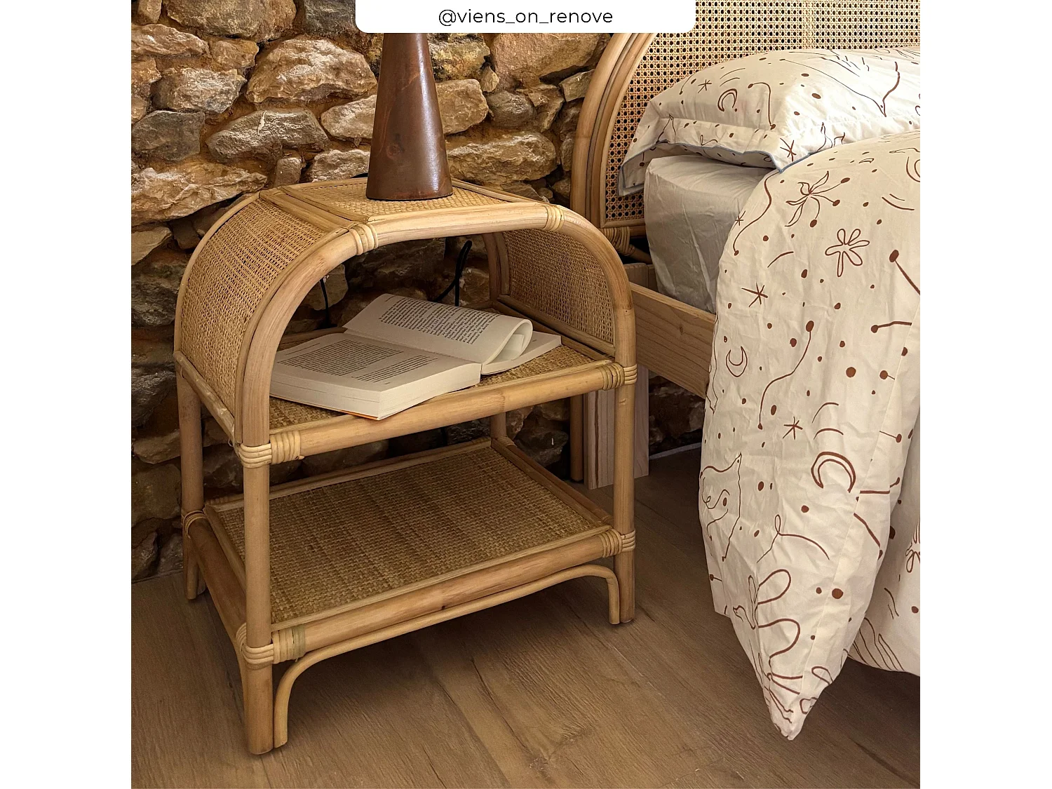 Comodino con ripiani in rattan - Gaspy