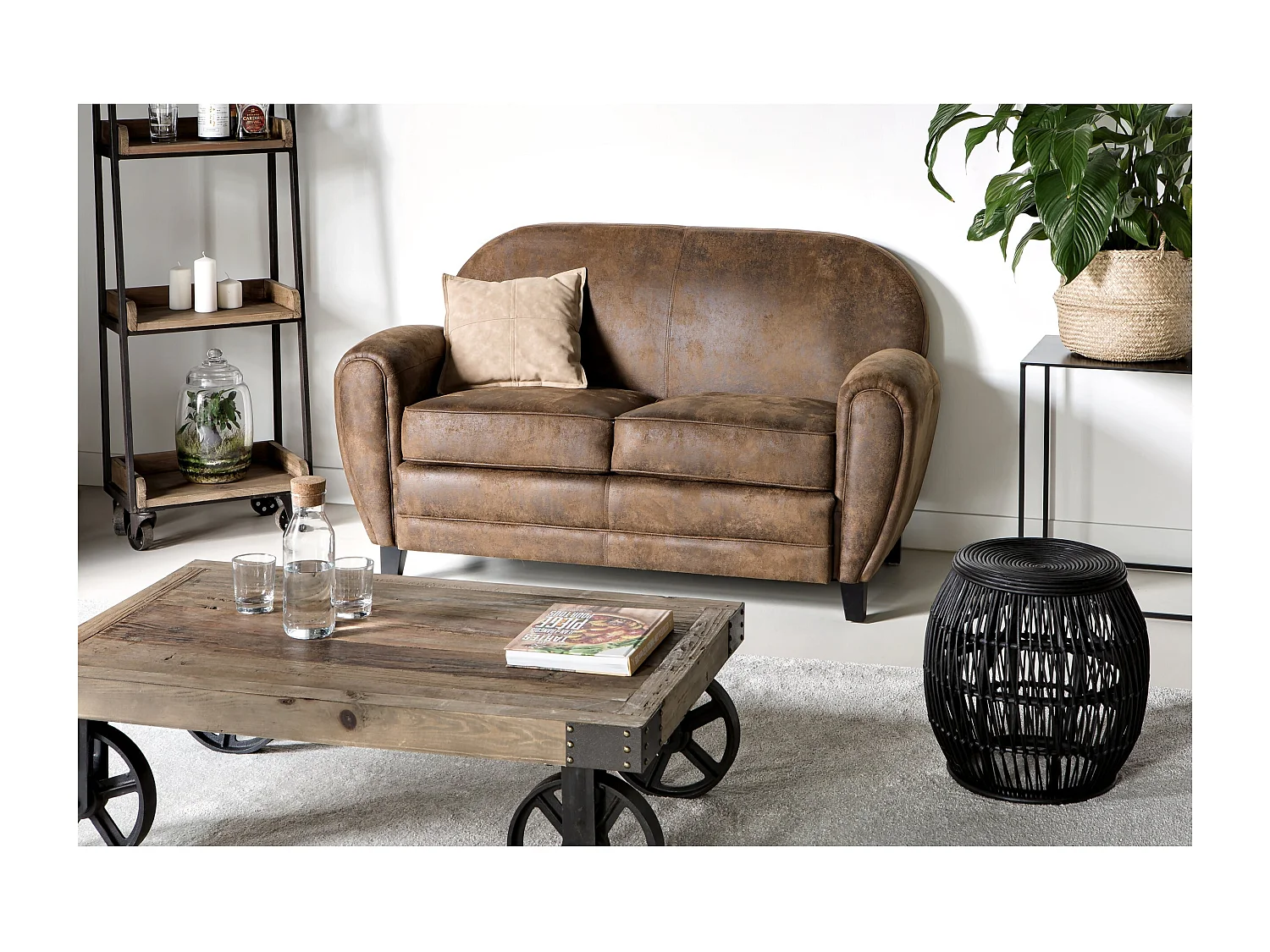 Canapé 2 places marron vieilli en microfibre - Club