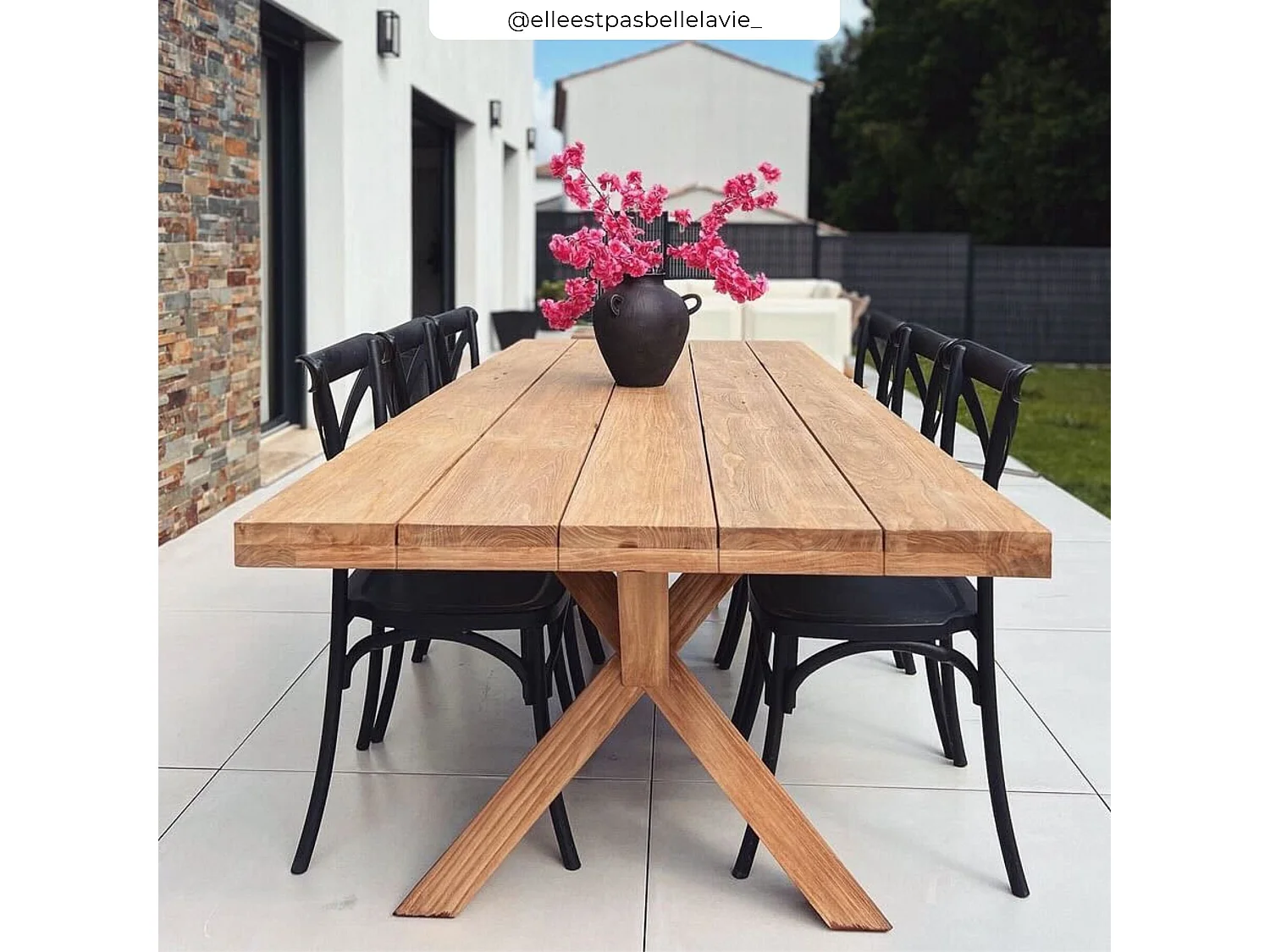 Table de jardin 240 cm en bois de teck massif - Soraya