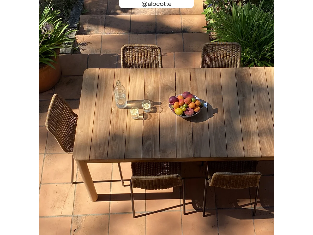Table de jardin extensible en teck 6 à 8 personnes - Kora