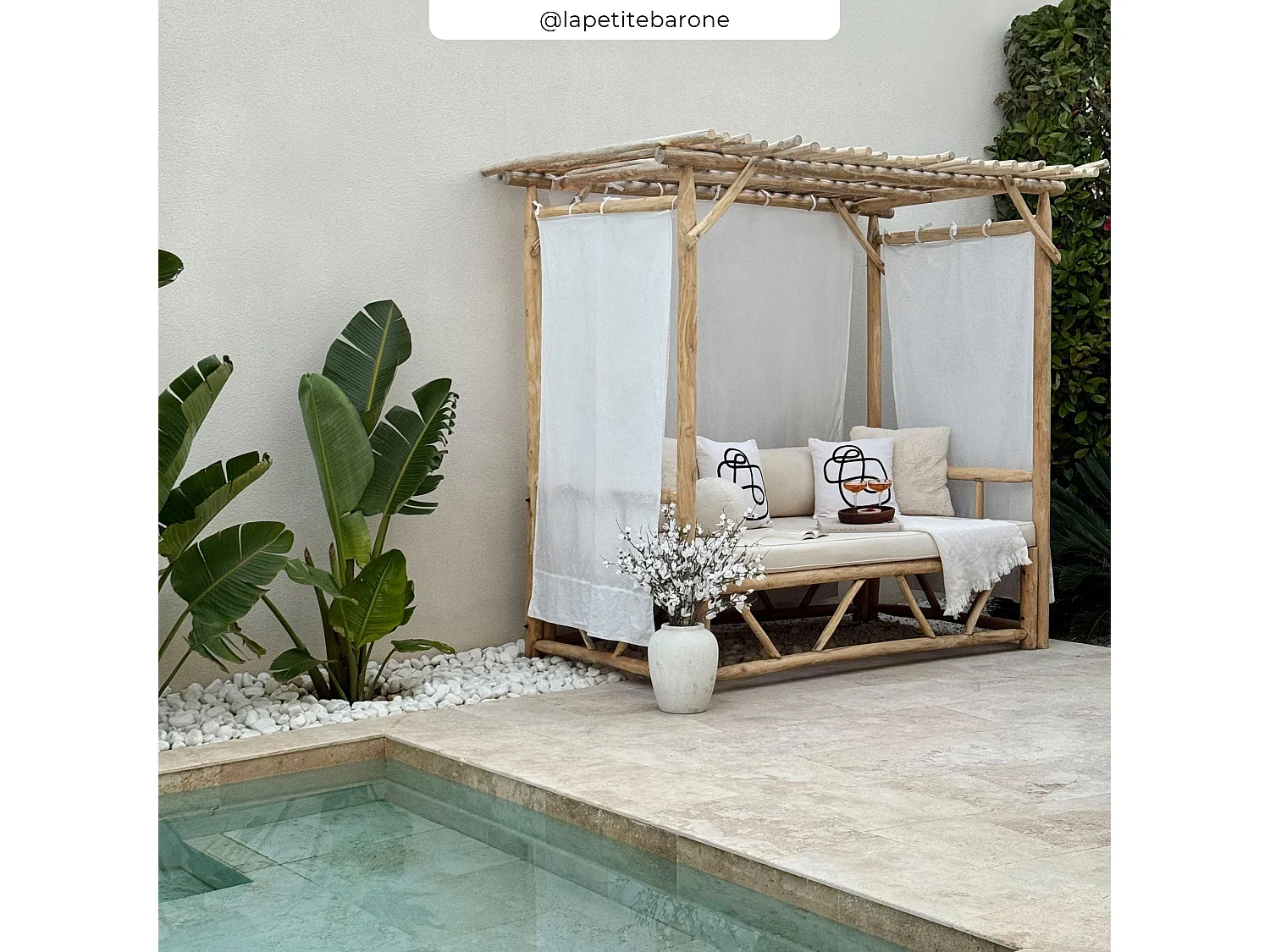 Letto a baldacchino da esterno in ramo di teak e tela - Tika