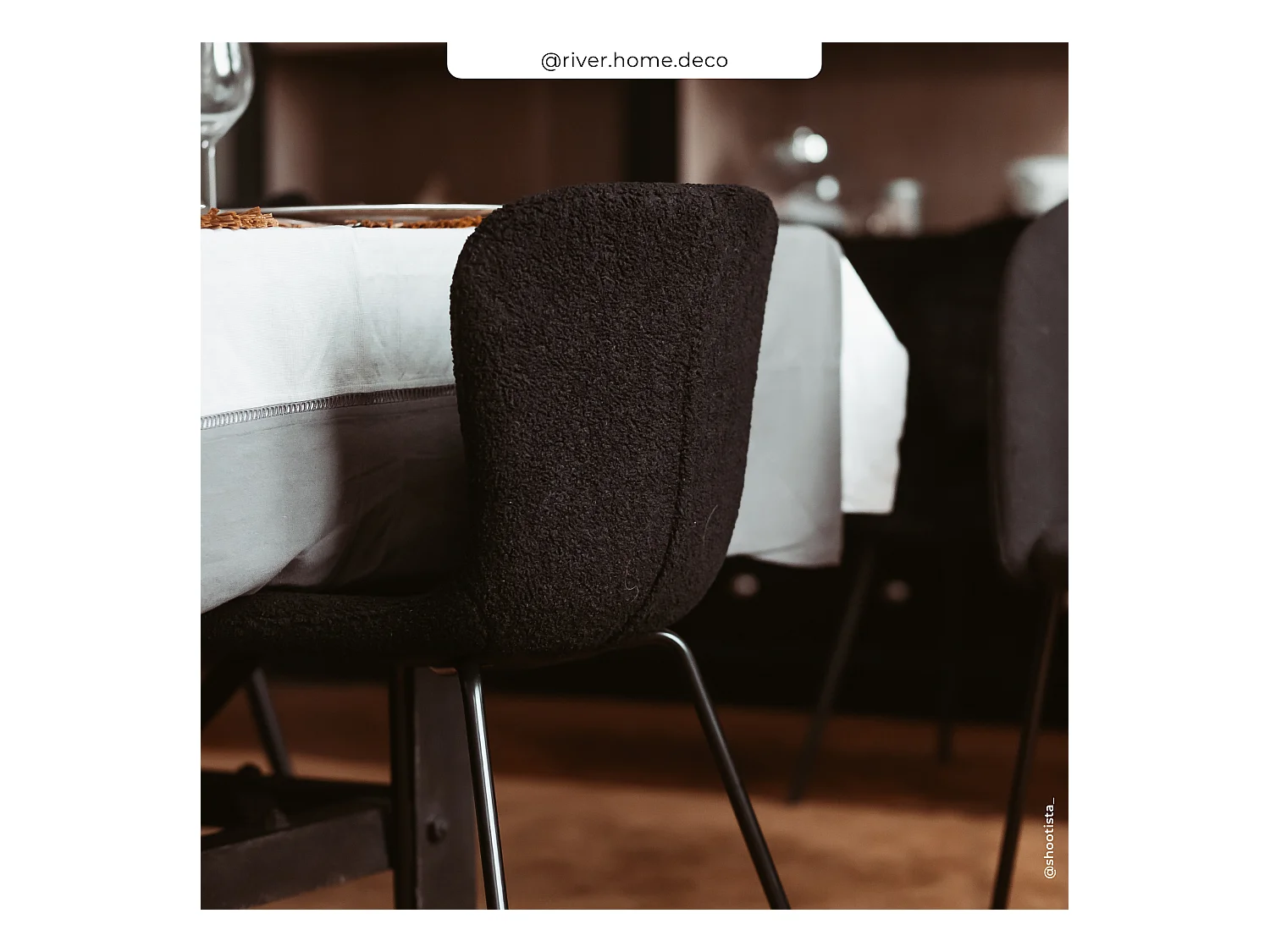 Set de 2 sillas efecto lana negra con patas de metal - Koko