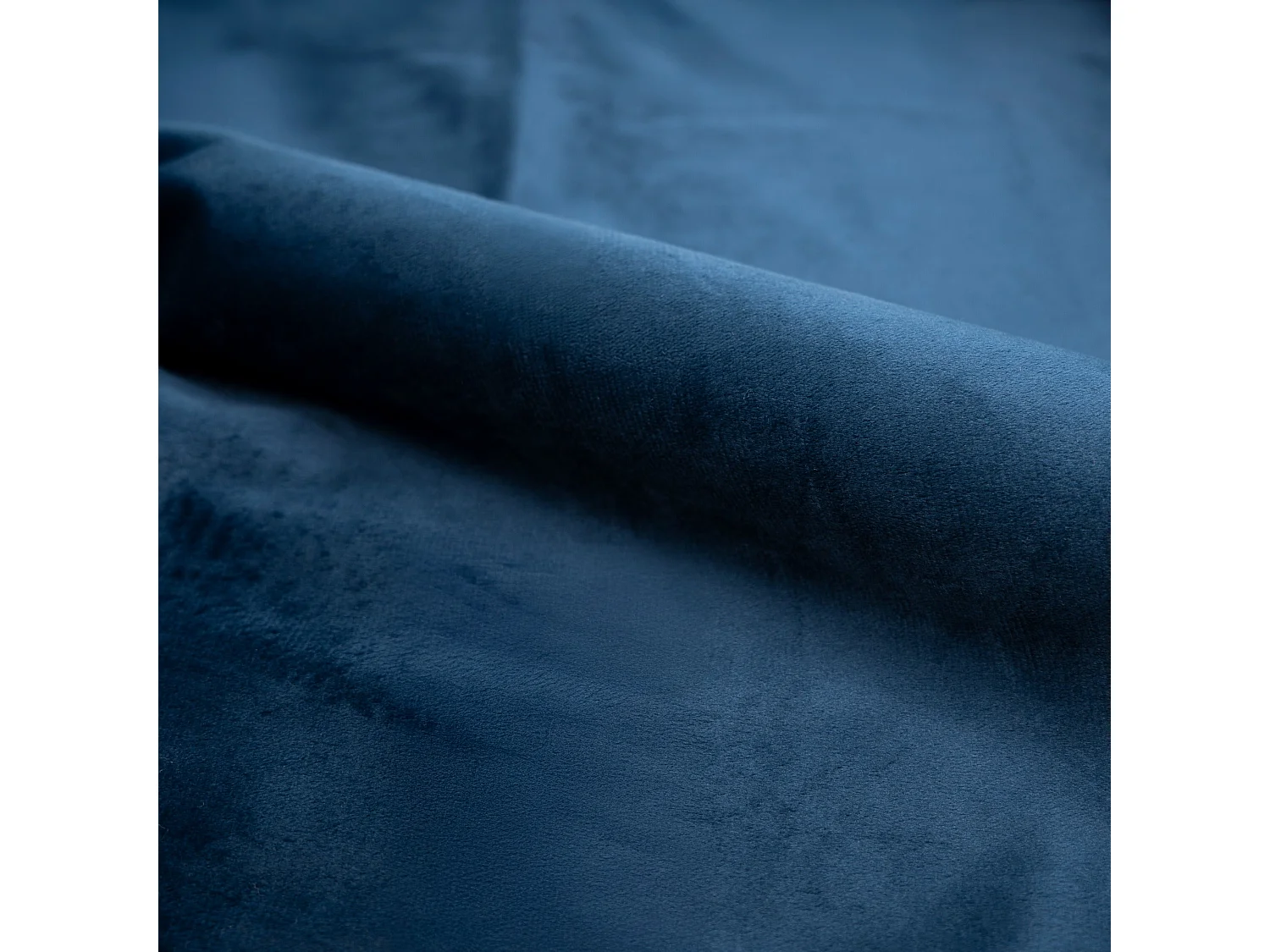 Lot de 2 chaises en velours bleu foncé et pieds en métal - Cozy