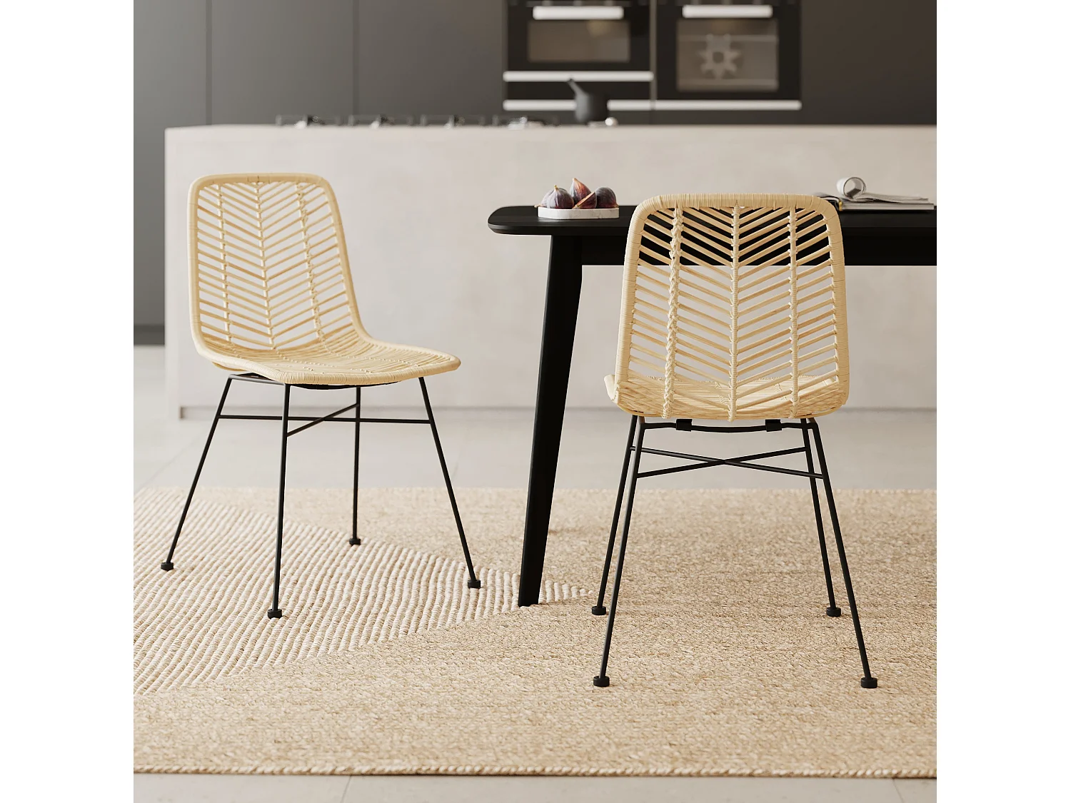 Set di 2 sedie in rattan naturale con gambe in metallo nero - Tamara