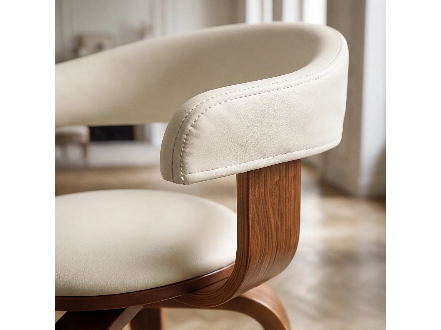 Silla con reposabrazos de cuero artificial blanco - Harold