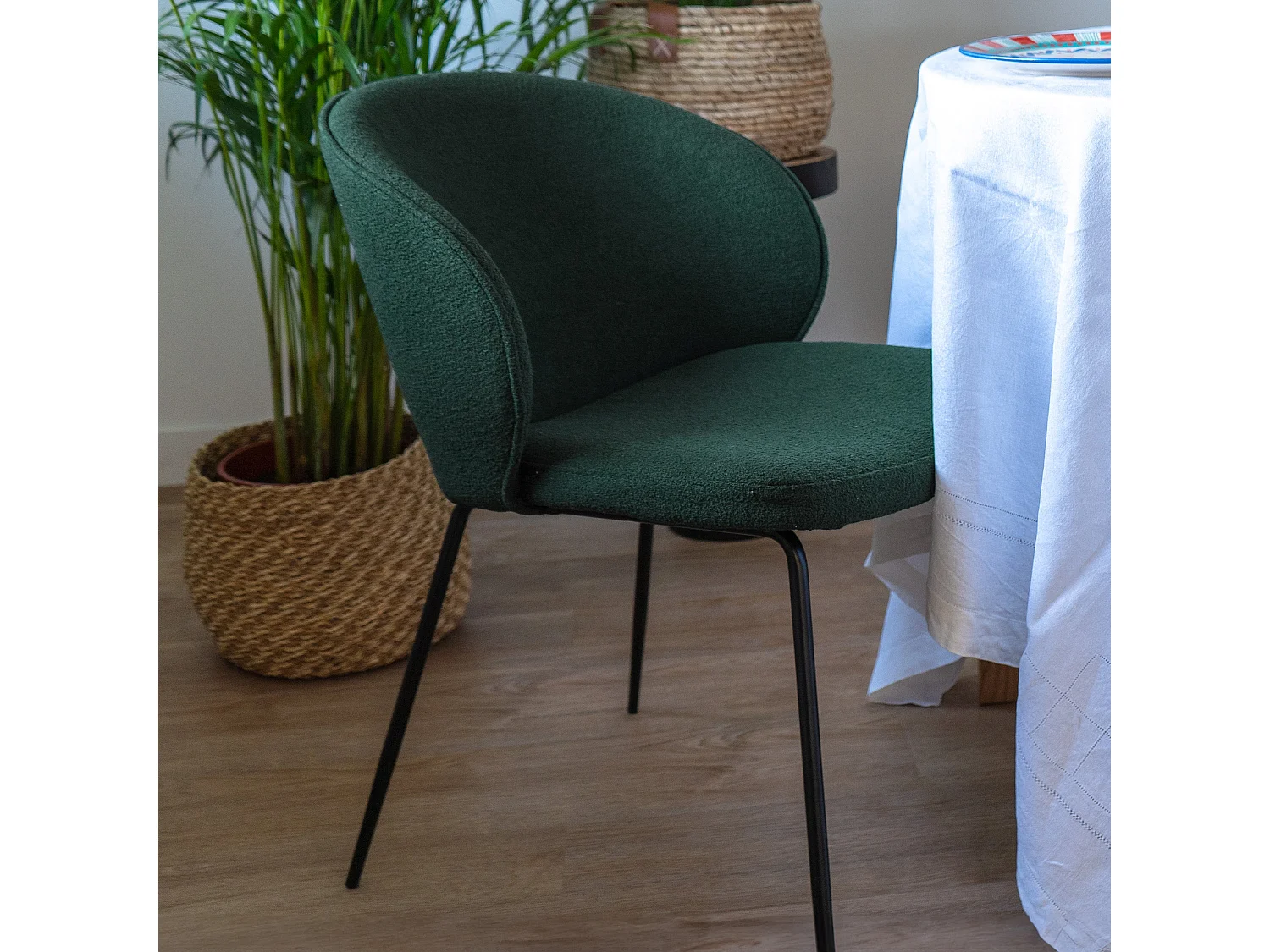 Set di 2 sedie verdi con tessuto bouclé e base in metallo - Groom