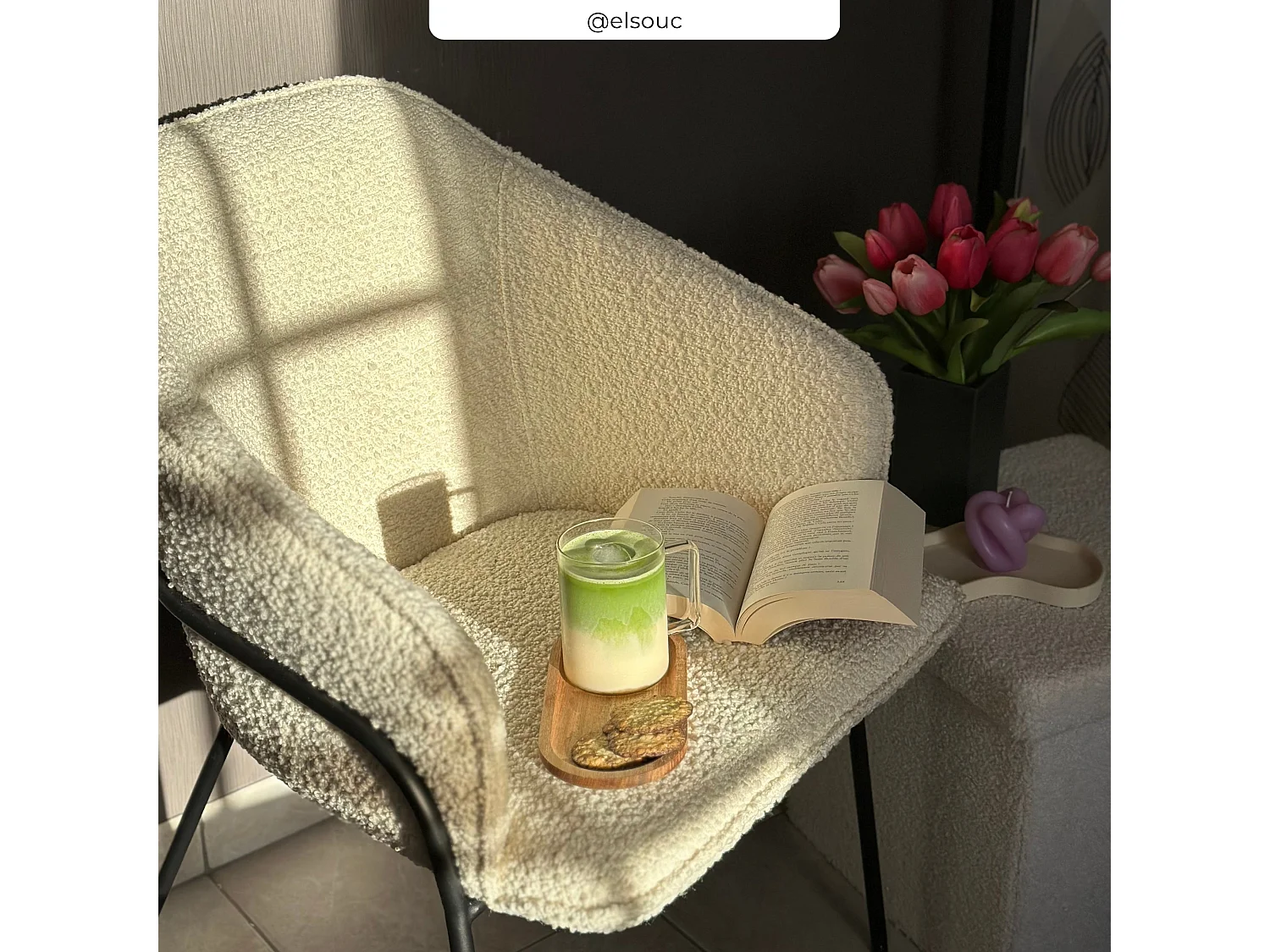 Chaise effet laine bouclette blanche et pieds en métal - Toscane