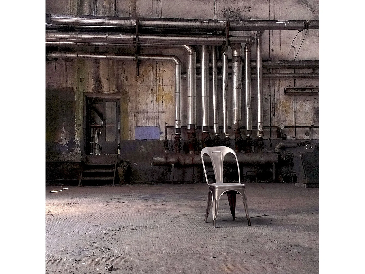 Lote de 2 sillas Indus cromadas de metal cromado para una decoración retro a bajo precio